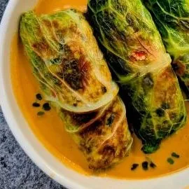 Krautrouladen in cremiger Sauce